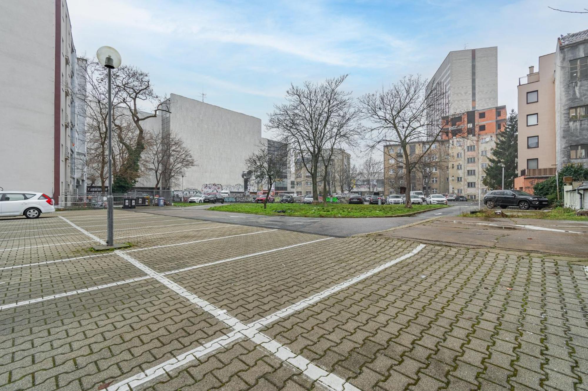 Natural-Style Apartment In The Centre Of Bratislava Esterno foto